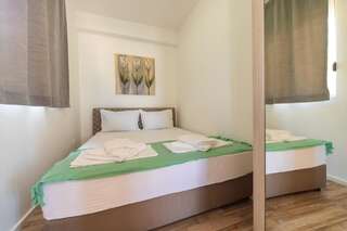 Апартаменты Apartments My Przno Свети-Стефан Апартаменты с 2 спальнями, балконом и видом на море-15