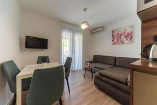 Апартаменты Apartments My Przno Свети-Стефан Апартаменты с 1 спальней, балконом и боковым видом на море-8